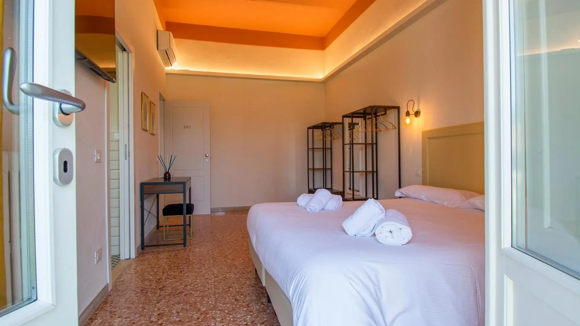 Guest house Motif 26 Pistoia Hotel Italy
